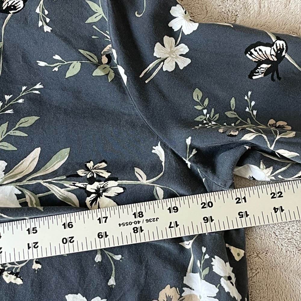Old Navy Floral Bell Sleeve Shift Dress Birds Butterfly Size Large Cottagecore - Picture 13 of 15